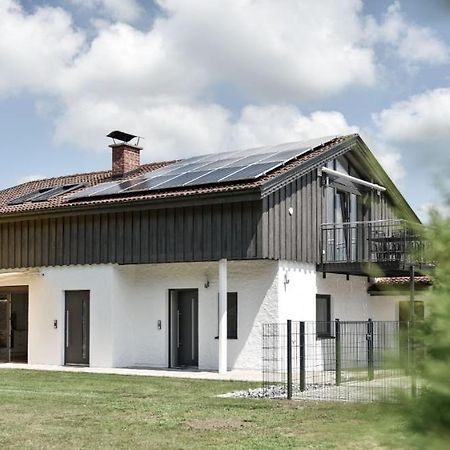 Steinbrunner Geschmackvolle Ferienwohnungen บวร์กเฮาเซิน ภายนอก รูปภาพ