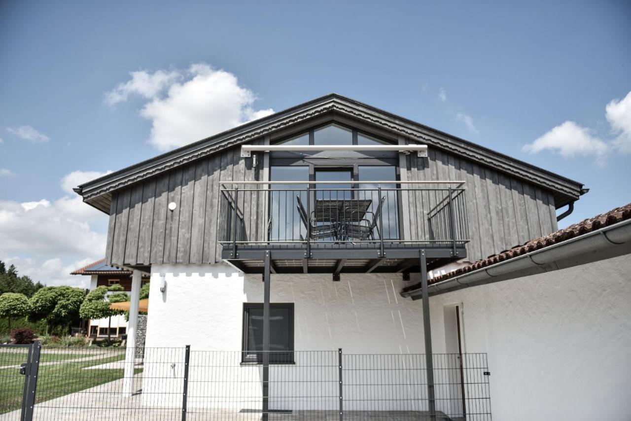 Steinbrunner Geschmackvolle Ferienwohnungen บวร์กเฮาเซิน ภายนอก รูปภาพ